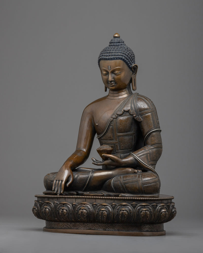 antique-shakyamuni-buddha