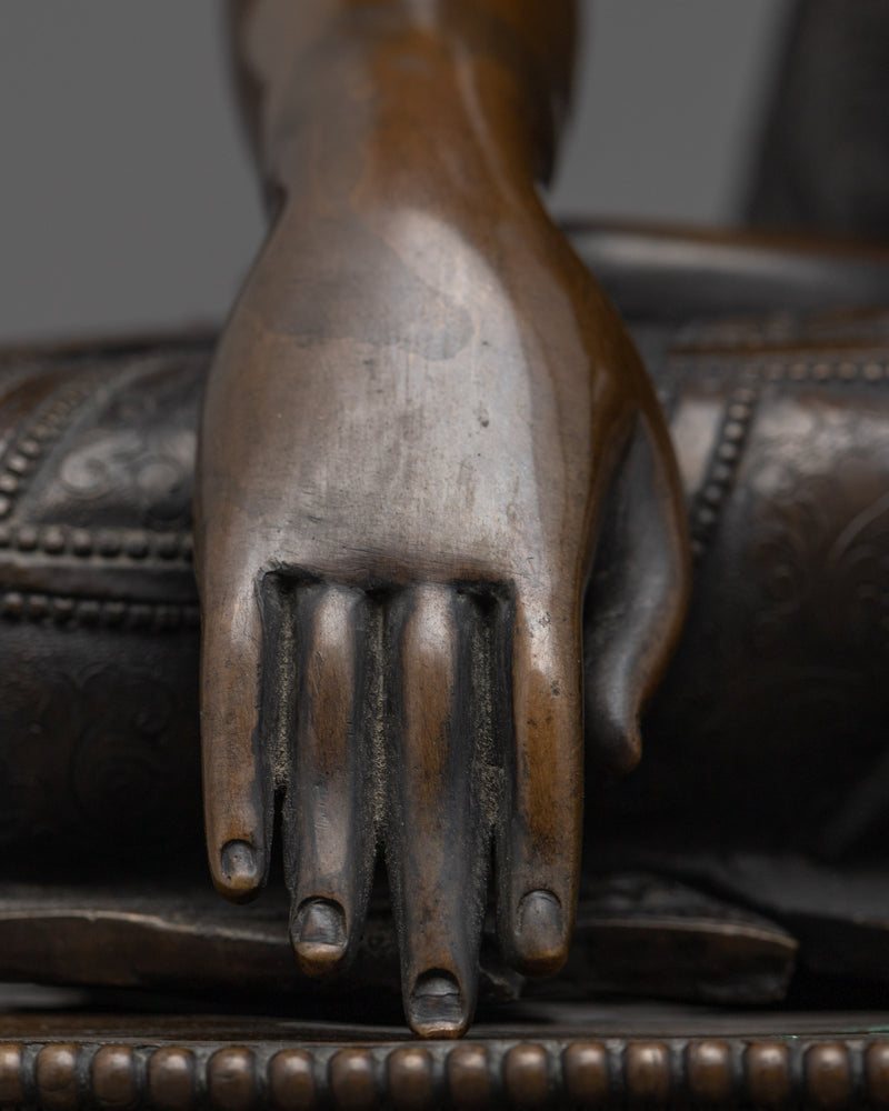 Oxidized Copper Antique Shakyamuni Buddha Statue | Bask in Enlightenment with our Buddha Statue