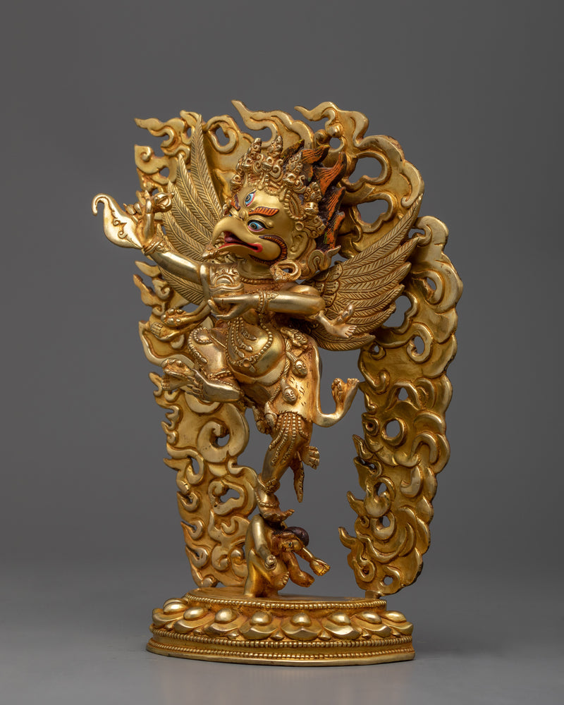 garuda-statue