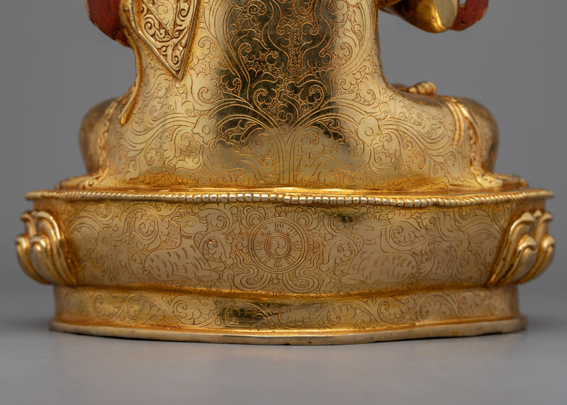 Je Tsongkhapa Prayer Statue and His Two Disciples | A Beacon of Illuminated Teachings