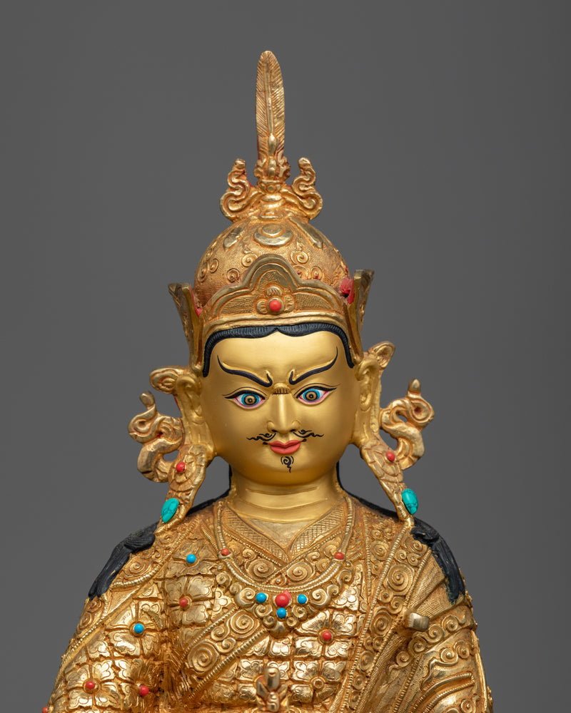 Guru Rinpoche Là ai Statue | Padmasambhava: The Lotus-Born Sage