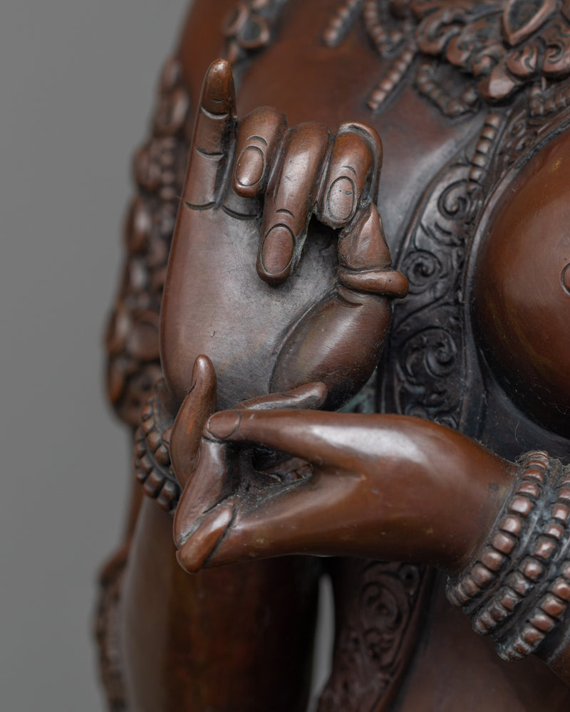 Gayatri Rajapatni Sculpture | Resonance of Majestic Heritage