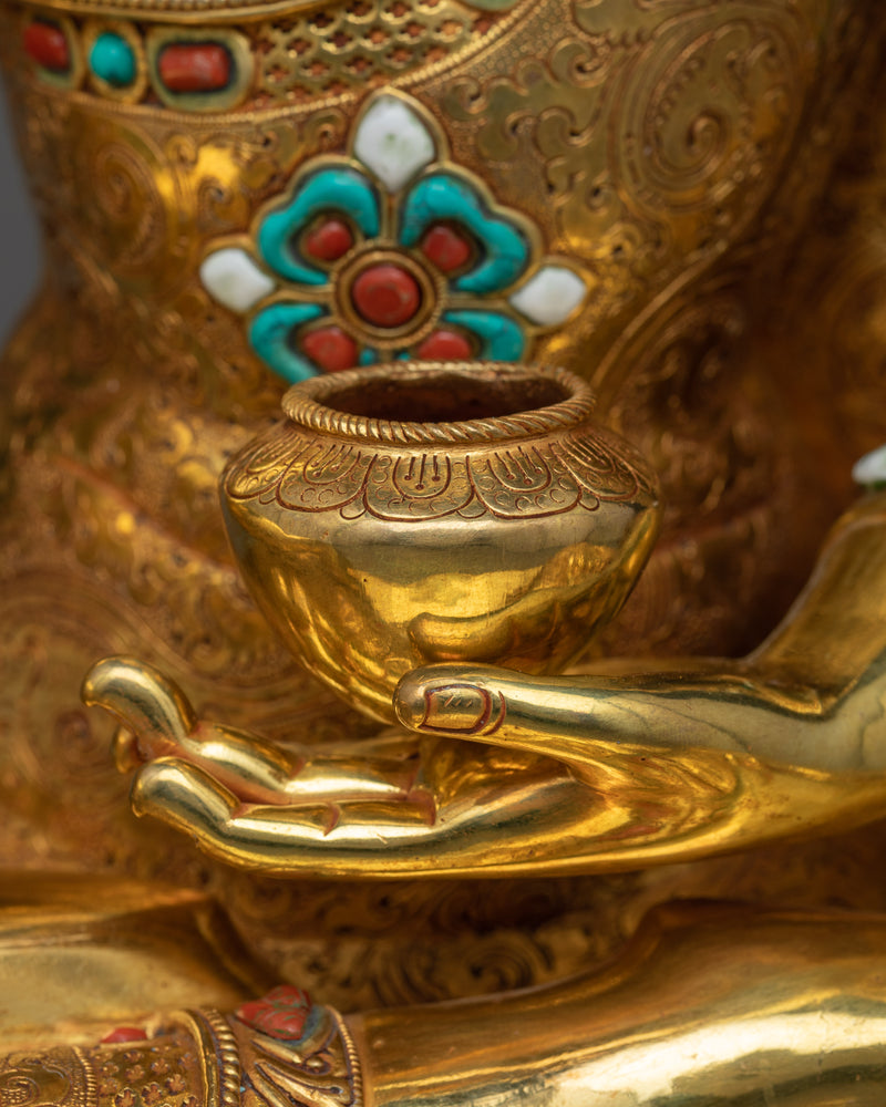 Statue of Shakyamuni Buddha | Enlightenment's Lustrous Beacon