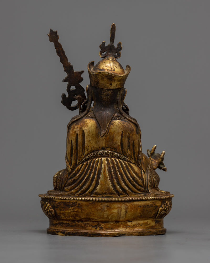 Statue for Guru Rinpoche Seven Line Prayer | Your Gateway to Enlightenment