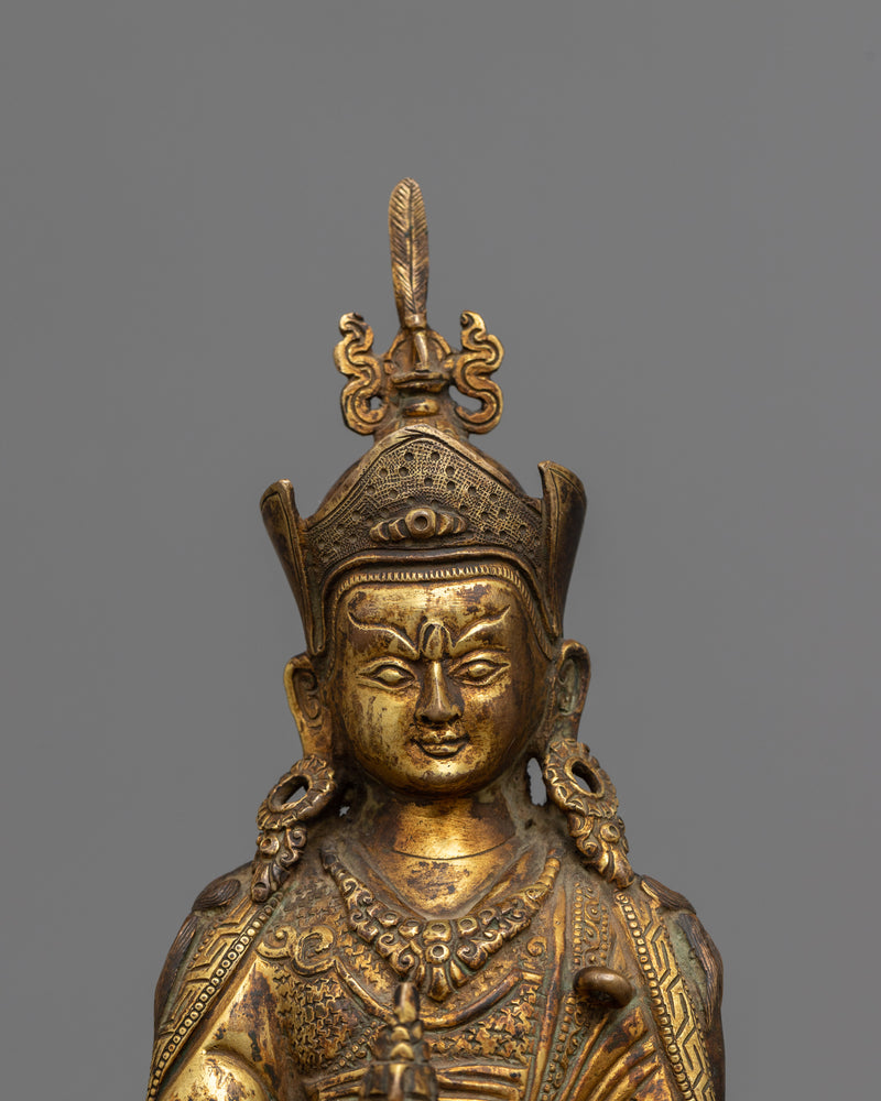 Statue for Guru Rinpoche Seven Line Prayer | Your Gateway to Enlightenment