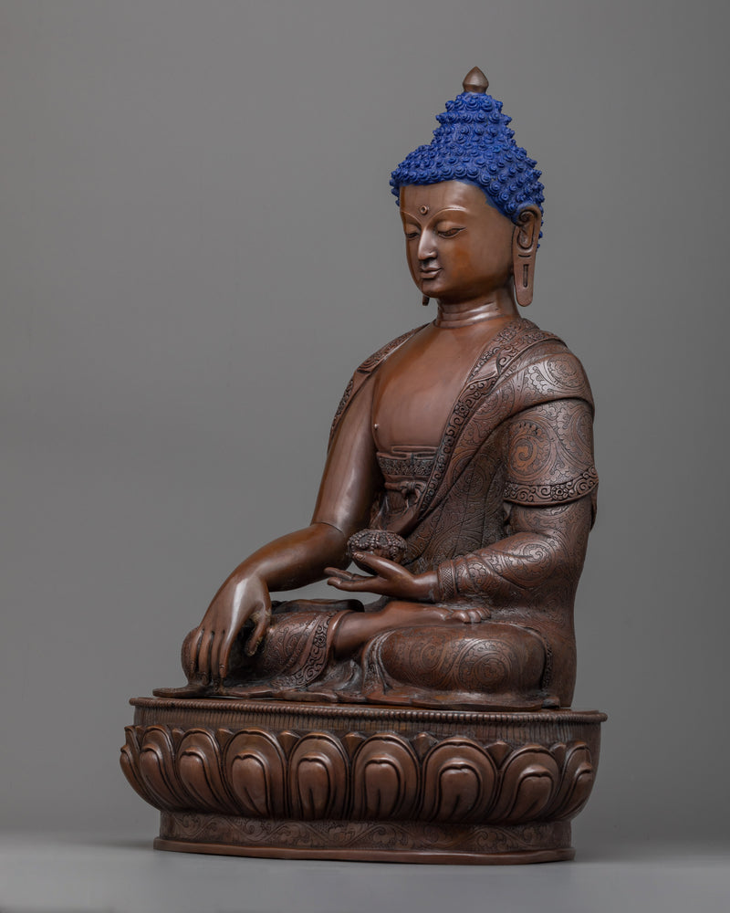 shakyamuni buddha statue and meaning 