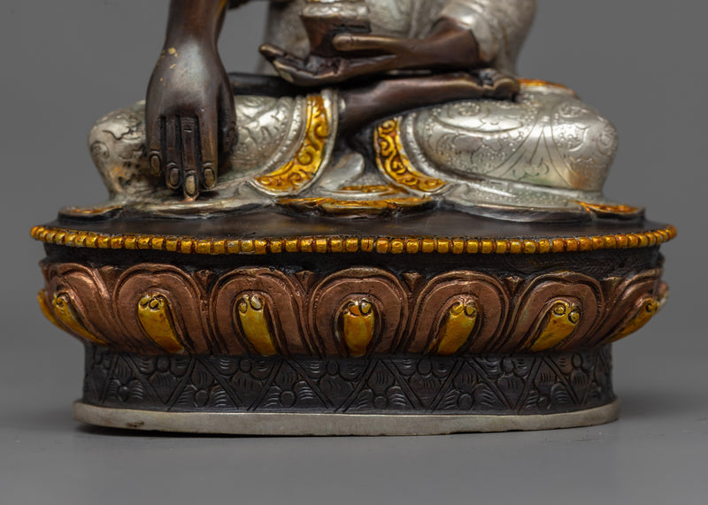 Buddha Shakyamuni Statue Meaning | Enlightened Being of Buddhism