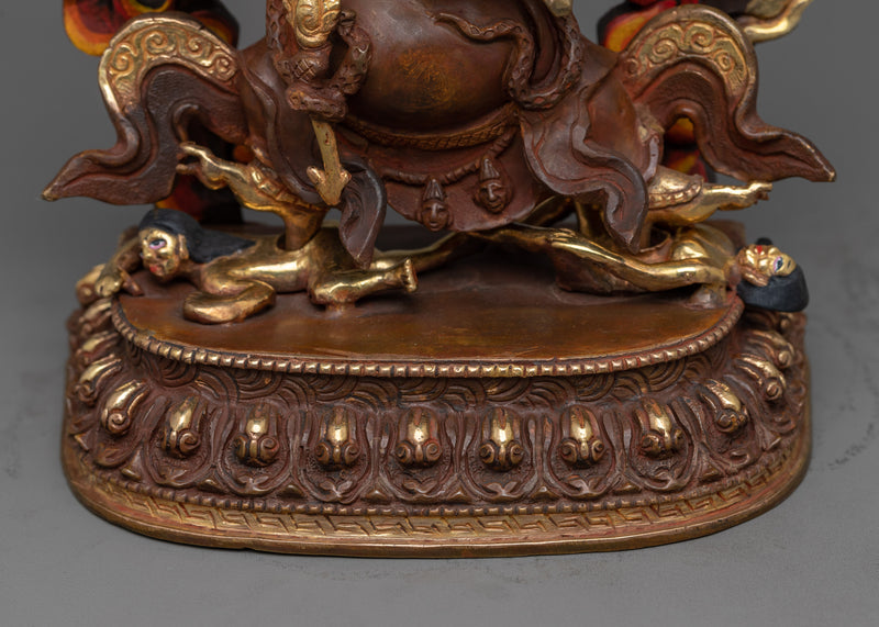 Two-Armed Bernagchen Mahakala Dharma Protector | Experience the Tranquil Aura