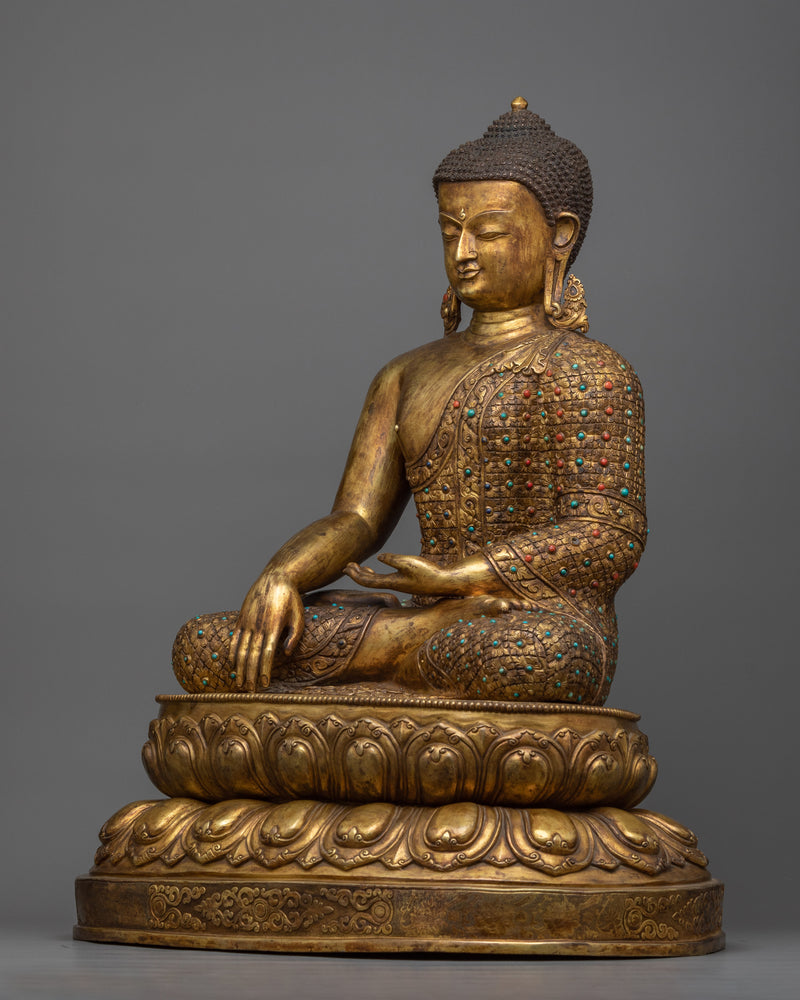 statue-of-shakyamuni-buddha