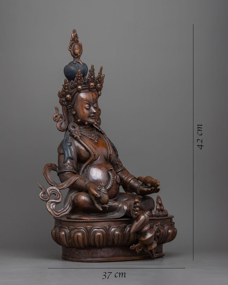 lord-kubera-statue