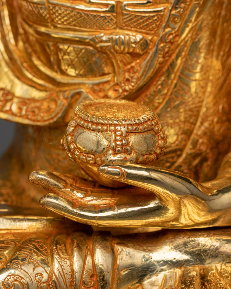 Buddha Shakyamuni Practice Statue | Golden Beacon of Enlightenment