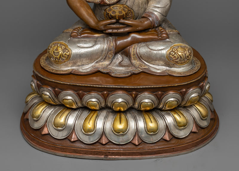 Majestic Amida Buddha Statue | A Beacon of Infinite Light