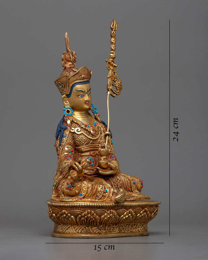 dusum-sangye-guru-rinpoche-statue