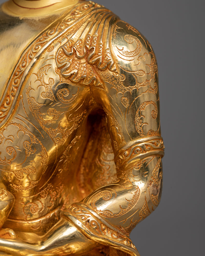 Amitabha Buddha Tượng in 24K Gold | A Beacon of Infinite Light and Compassion