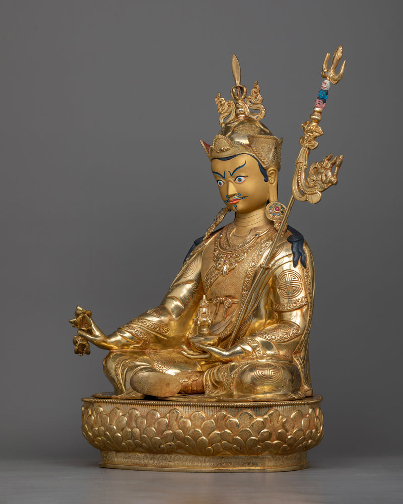 guru-rinpoche-gilt-sculpture