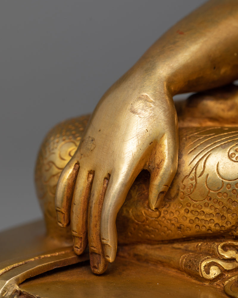 Buddha Statue for Shrine | A Golden Representation of Enlightenment