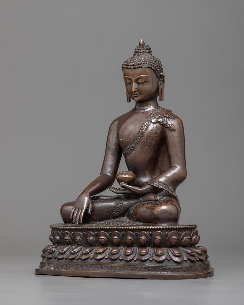 enlightened-buddha sculpture