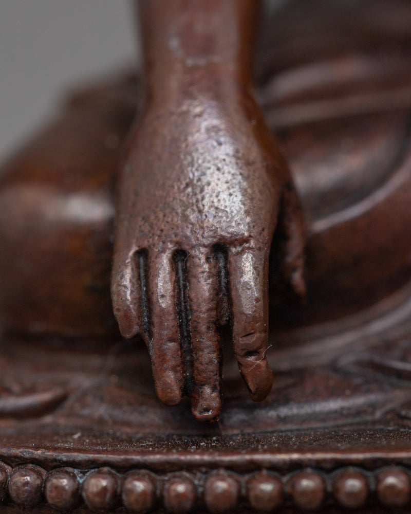 Shakyamuni Buddha Statue | A Compact Oxidized Copper Representation of Enlightenment