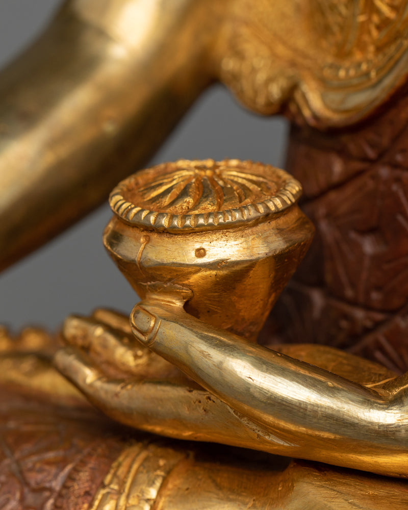 Buddha Shakyamuni Gilt Statue | Embodiment of Enlightenment