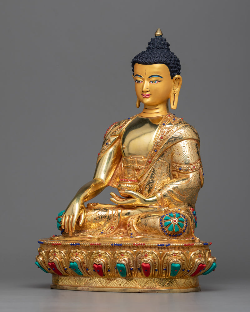 shakyamuni-buddha-gilt sculpture