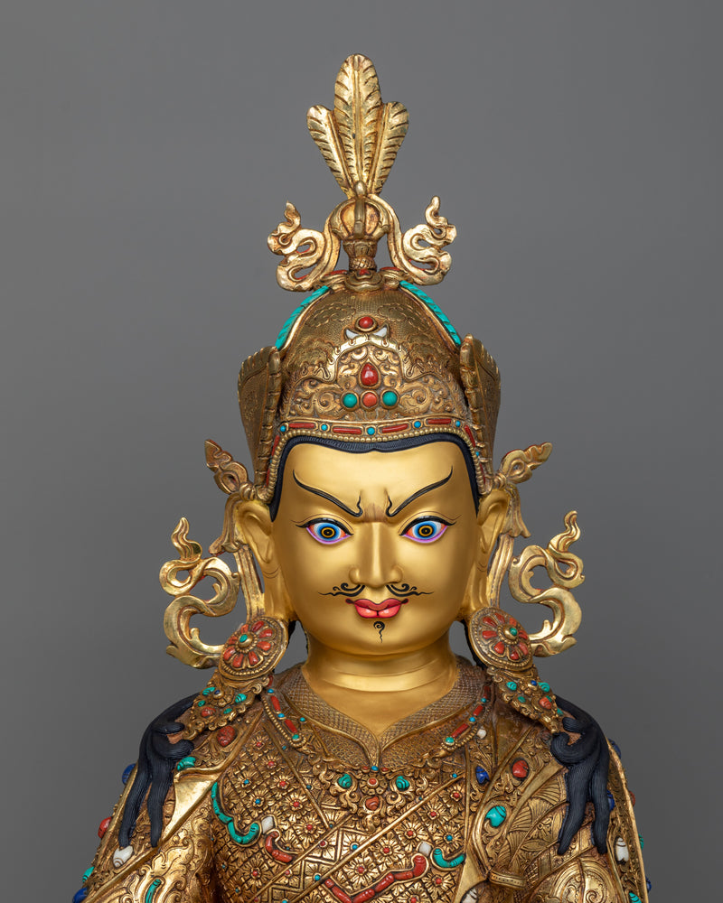 guru-rinpoche-padmakara-statue