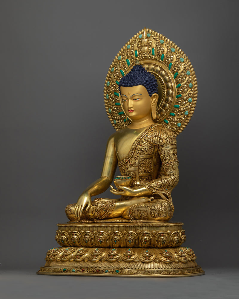 beautiful statue of shakyamuni-buddha