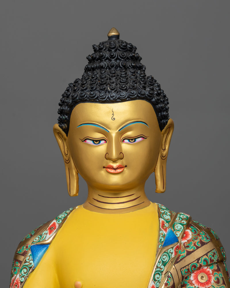 Spiritual sculpture of shakyamuni buddha