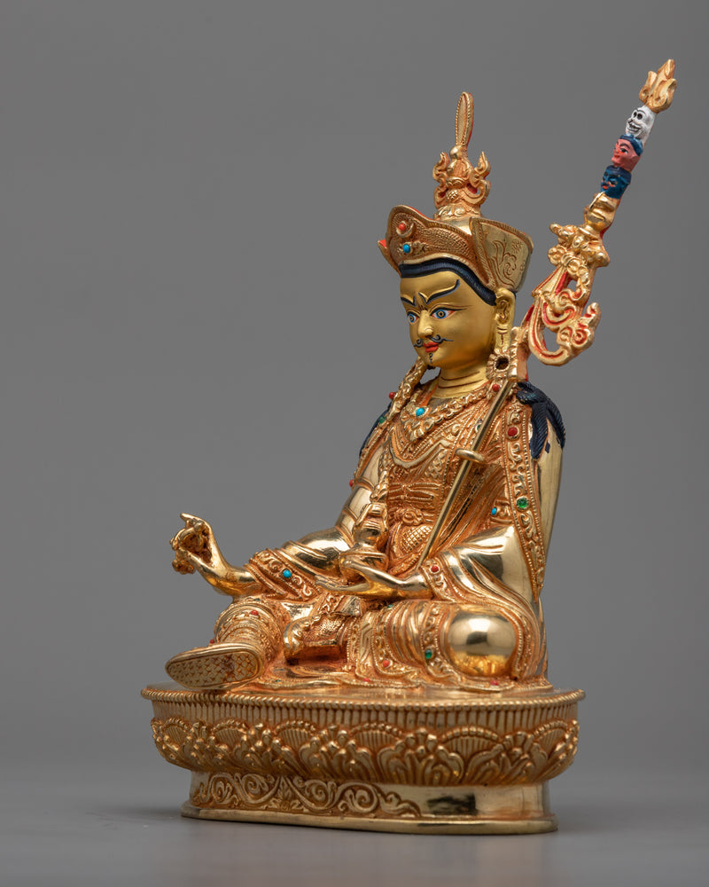 guru-rinpoche-spiritual sculpture