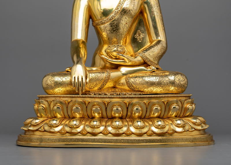 Serene Shakyamuni Buddha Sculpture | Pinnacle of Enlightenment