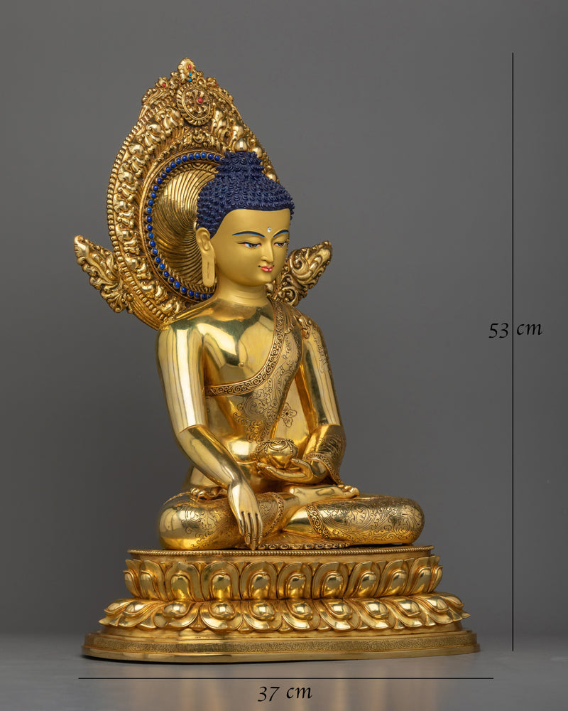 serene-shakyamuni-buddha-sculpture