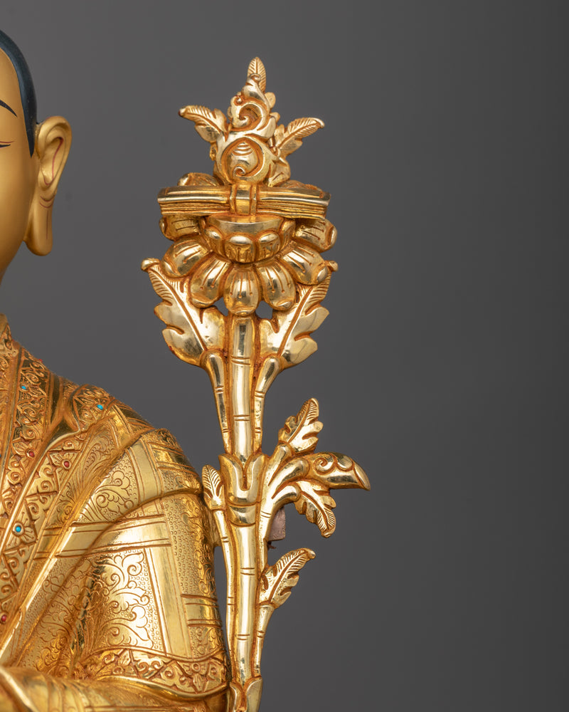 The Enlightened Je Lama Tsongkhapa Statue | Inspiring Serenity and Wisdom