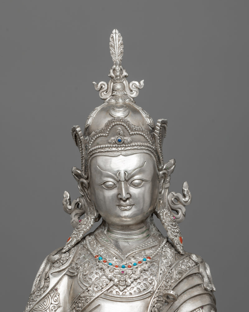 guru-rinpoche-silver statue