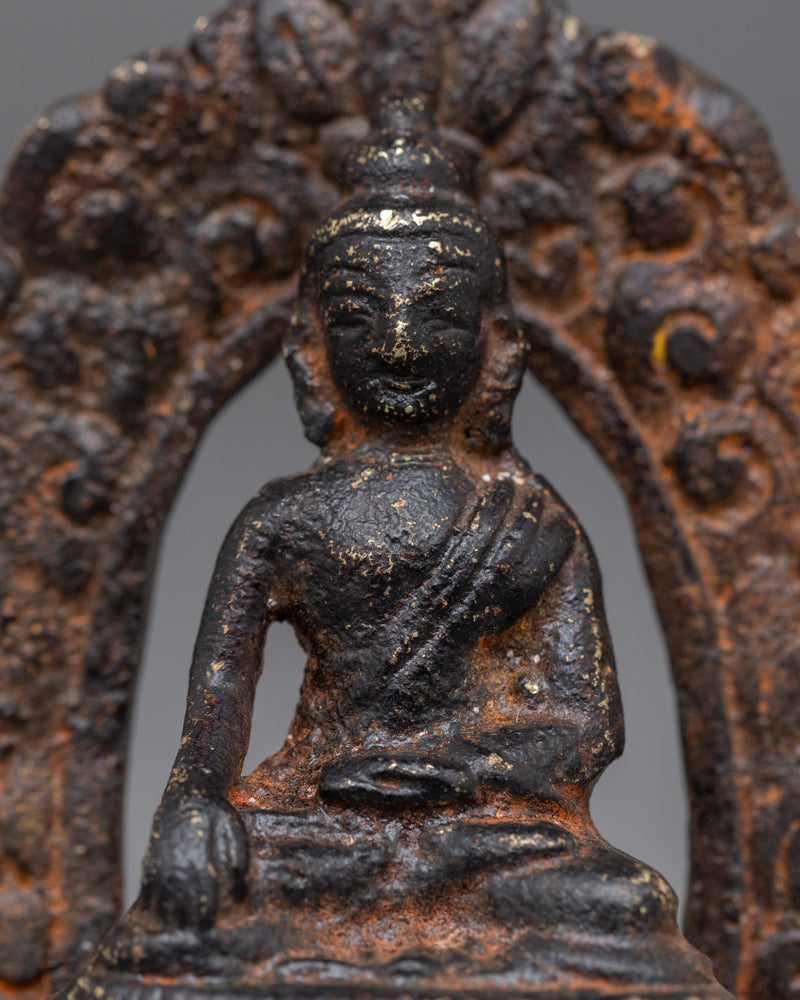 Antique Shakyamuni Buddha Figurine | A Revered Relic of Spiritual Wisdom