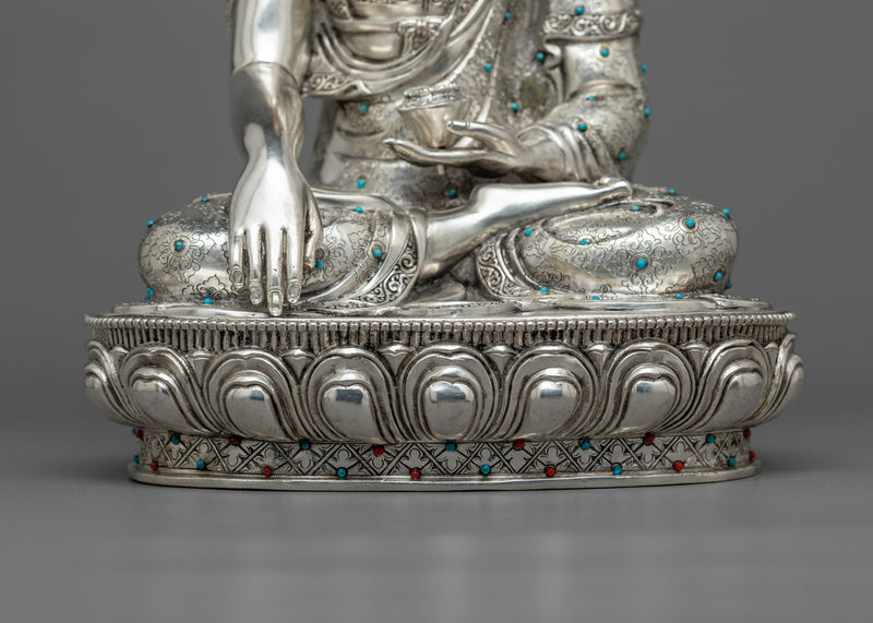 Silver Figurine Shakyamuni Buddha | Serenity Embodied