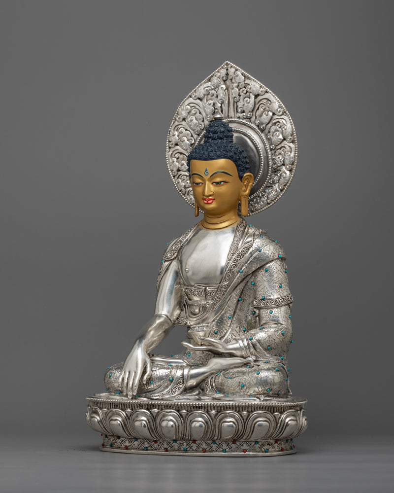 silver-figurine-shakyamuni-buddha