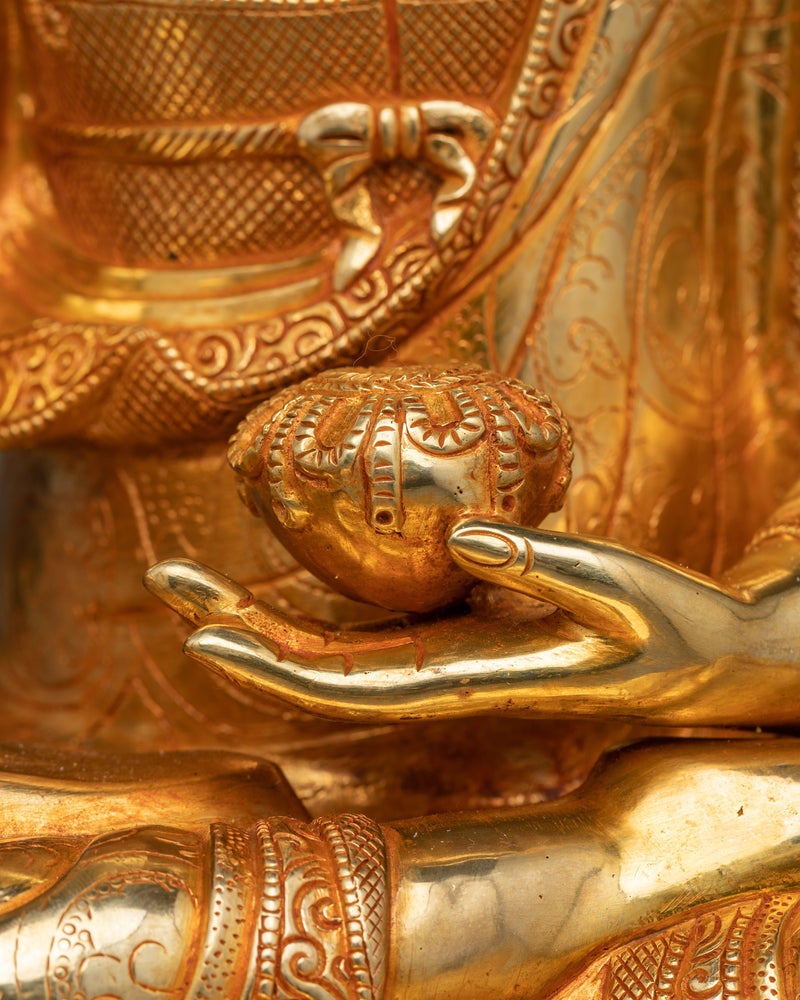 Beautiful Statue of Shakyamuni Buddha | Lavish Gold Gilded Sculpture