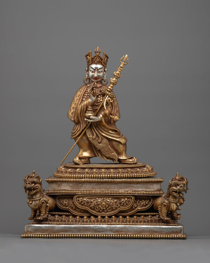 standing-tantric-guru-rinpoche