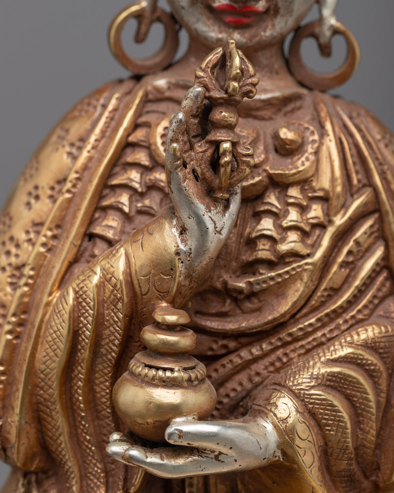 Standing Tantric Guru Rinpoche Statue | Radiant Symbol of Spiritual Mastery