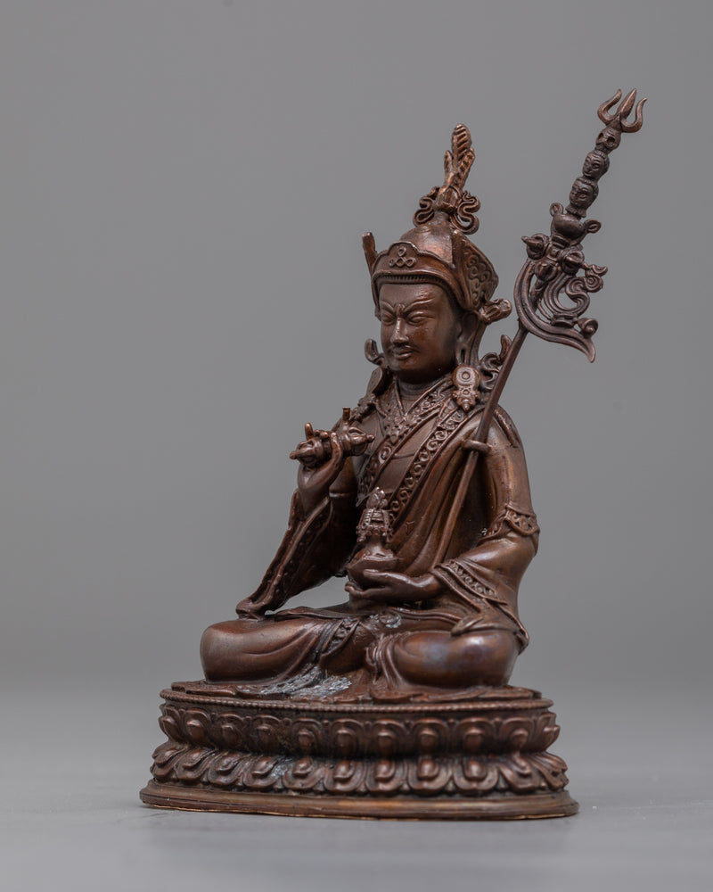 guru-rinpoche-miniature-figure