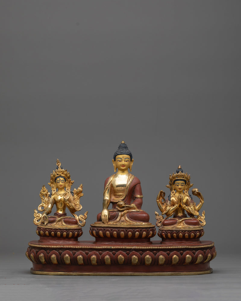 shakyamuni-buddha-with-sitatara-and-chenrezig