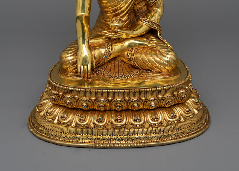 Buddhah Shakyamuni Figure | Embrace the Enlightened Presence