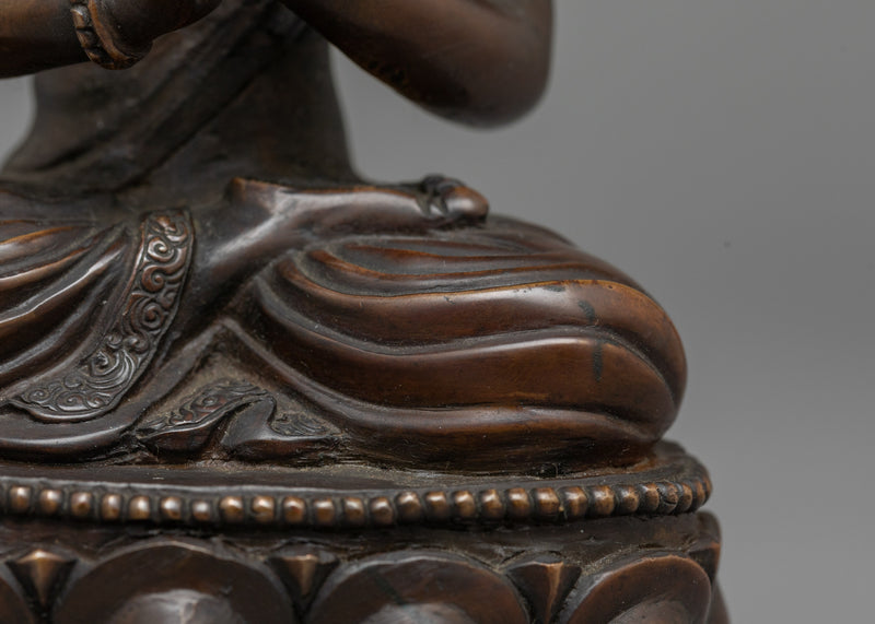 Chinese Buddha Statue | Serene Symbol of Tranquility