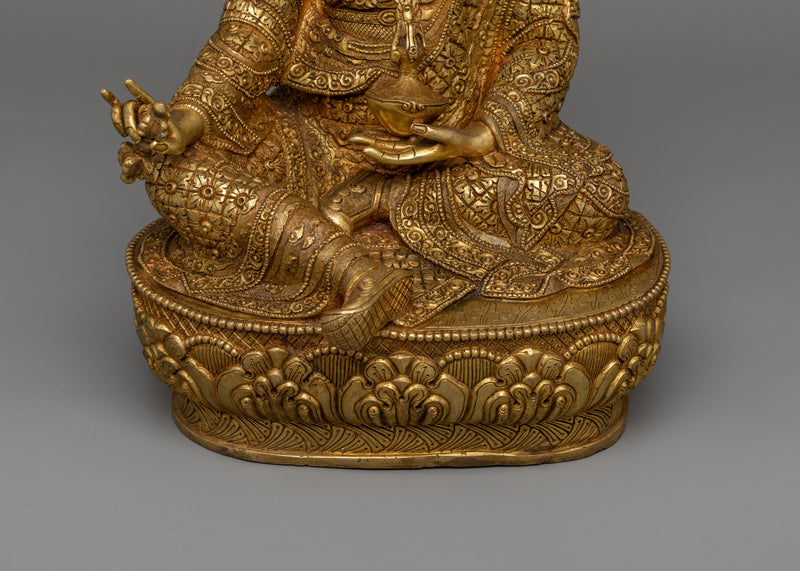 Tantric Guru Rinpoche Figure | Embodiment of Wisdom and Compassion