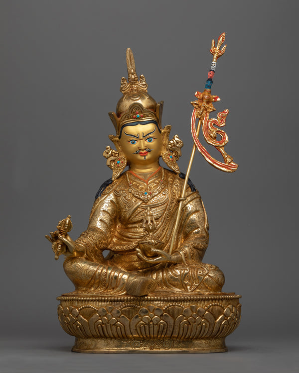 Guru Rinpoche Statue