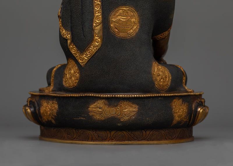 Oxidized Figure of Shakyamuni Buddha | Meticulously Crafted Spiritual Icon