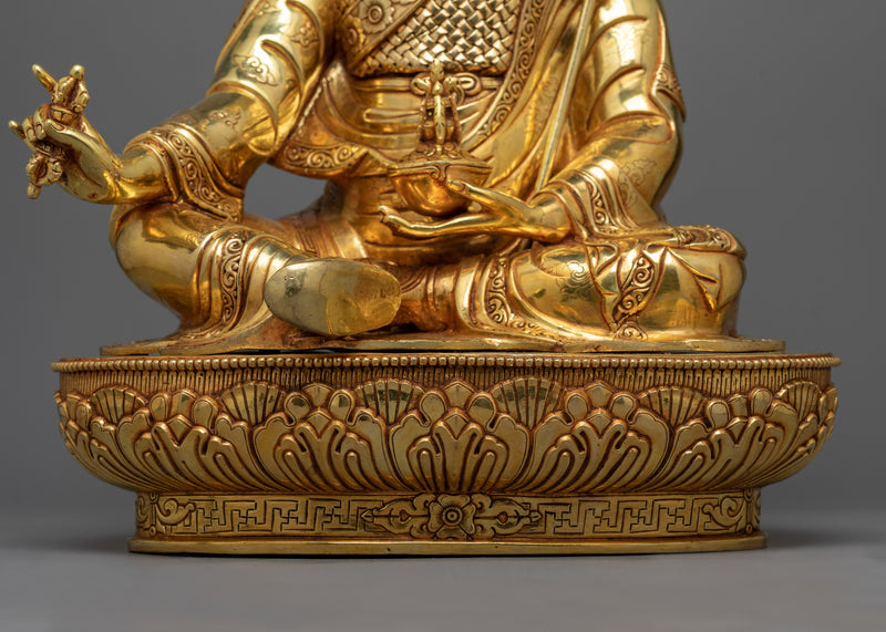 Copper Guru Rinpoche Statue | Enlightening Meditation Statue