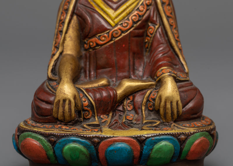 The Second Karmapa Karma Pakshi Statue | Antique-Finished Symbol of Mystical Insight