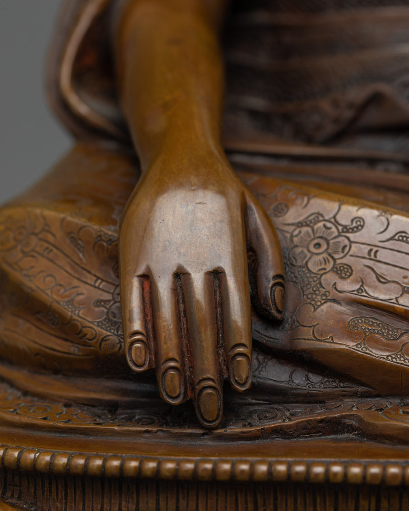 Zhabdrung Rinpoche Oxidized Statue | Symbol of Bhutanese Unity