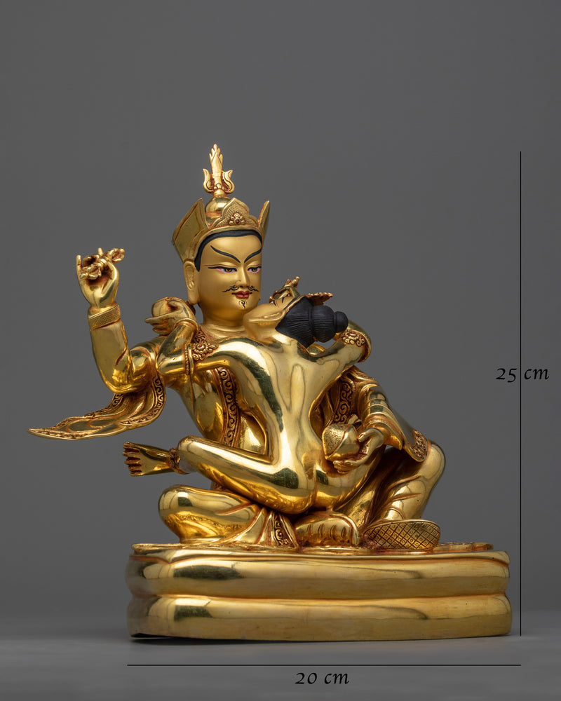 Guru Rinpoche and His Consort Statue | A Testament to Tantric Tradition