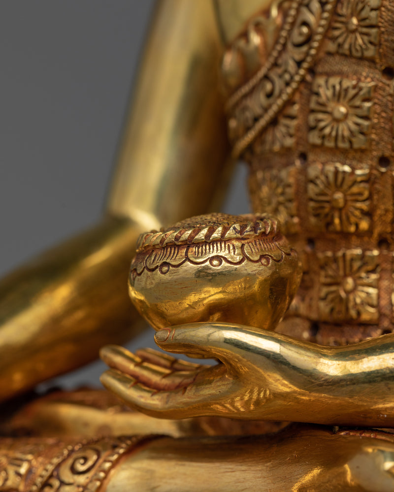 Shakyamuni Budha Gold-Gilded Statue | Embodiment of Enlightenment